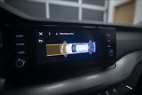Škoda Octavia 2,0 TDI DSG VÝHŘEV 1. MAJ ČR - náhled 37