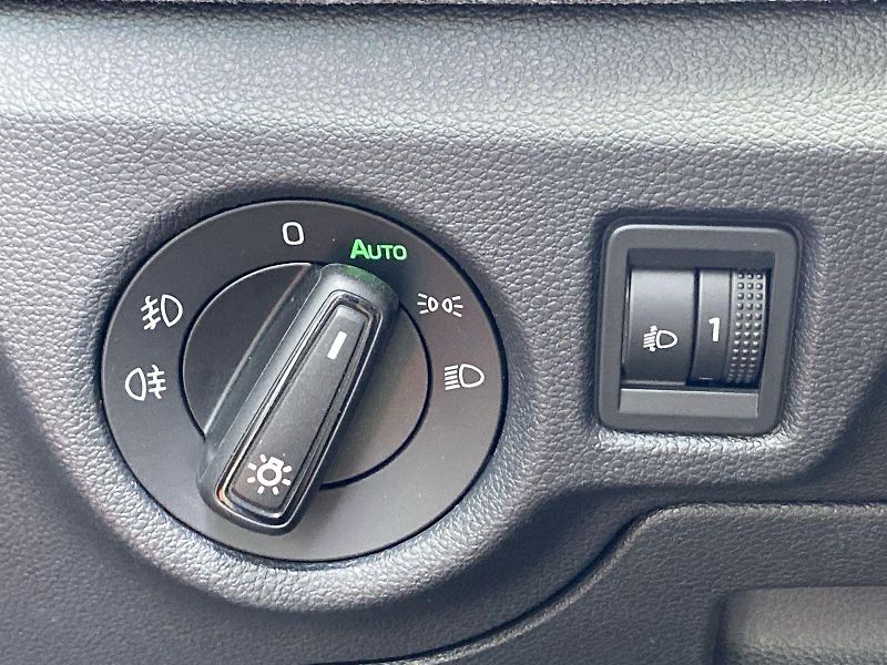Škoda Kamiq (2025) 1.0 TSI Selection - fotka 18 z 33