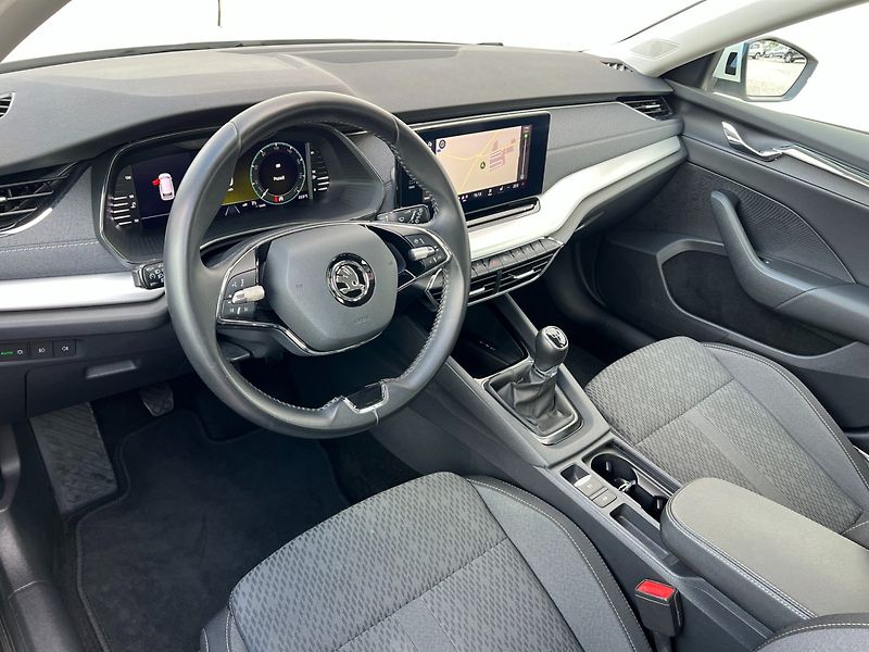Škoda Octavia (2021) Com. 1.5TSi Style+! ČR! 1.maj. - fotka 13 z 39