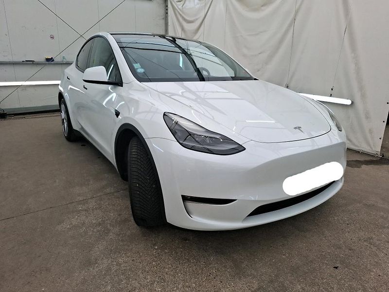 Tesla Model Y AWD Long Range    PŘIPRAVUJEME - fotka 5 z 10