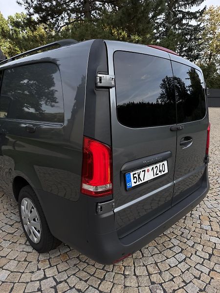 Mercedes-Benz Vito (2022) - fotka 13 z 16