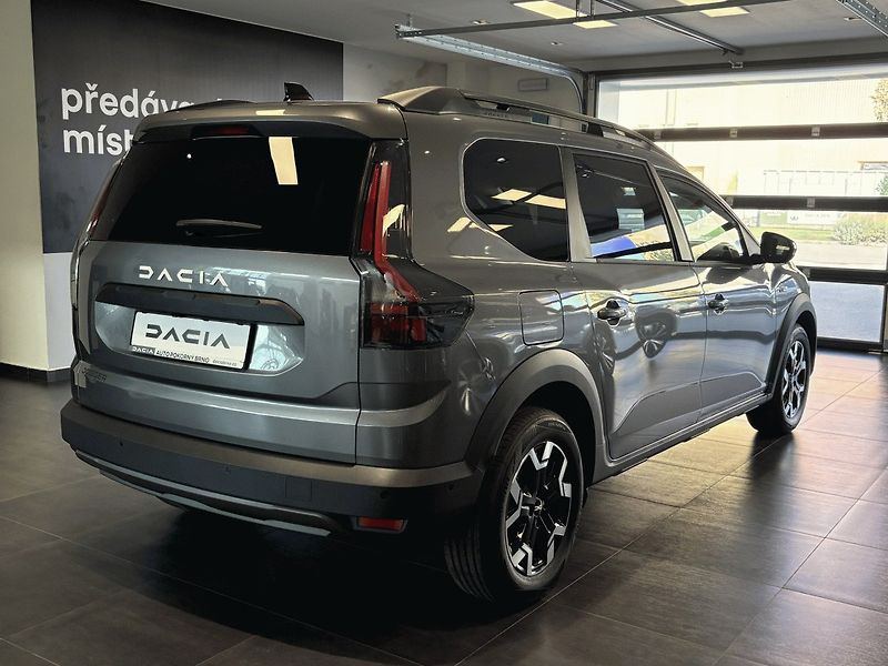 Dacia Jogger (2026) Journey Eco-G 120 auto 5 míst - fotka 4 z 9