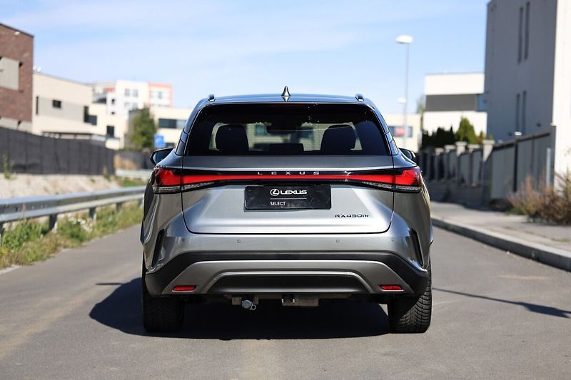 Lexus RX 450h plus 450H+ 2,5 PHEV LUXURY - fotka 30 z 31