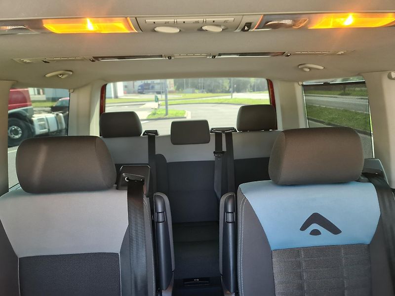 Volkswagen Multivan (2011) 2.0 TDi 103-KW WEBAST OLOMOUC - fotka 55 z 109