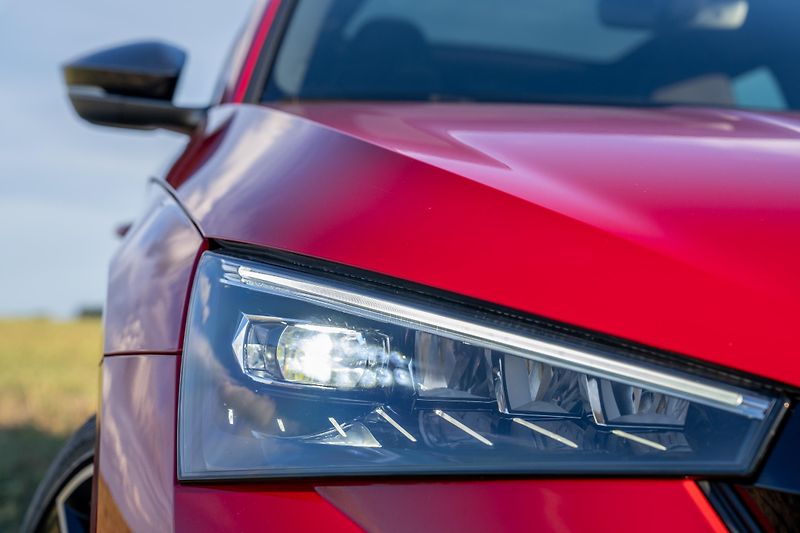 Škoda Scala (2021) Monte Carlo 1.5 TSI, TOP stav - fotka 6 z 29