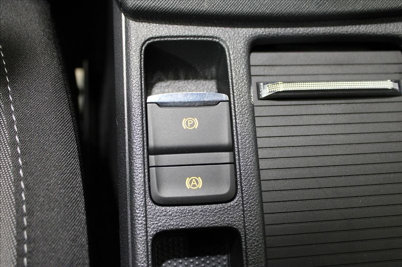 Škoda Octavia 2,0 TDI Ambition 1.majitel CZ - fotka 26 z 33