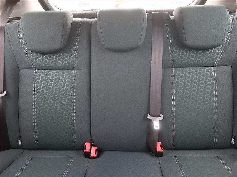 Ford Fiesta (2012) Titanium 1.4, Serv.kniha - fotka 10 z 15