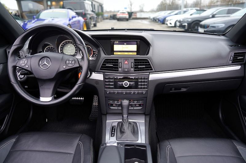 Mercedes-Benz Třídy E E 350 CDI, cabrio,automat,kůže - fotka 30 z 45