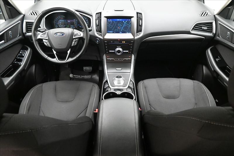 Ford S-MAX 2,5 Hybrid 140 kW AT Záruka až - fotka 15 z 30