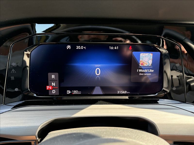 Volkswagen Golf 2,0 TDI 110 KW AUTOMAT STYLE - fotka 14 z 35