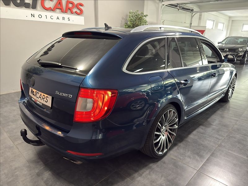 Škoda Superb 2,0   TSI DSG 147kW ELEG PANO - fotka 5 z 41
