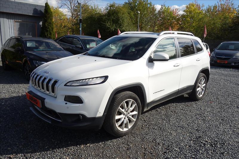Jeep Cherokee 2,2 M-JET, ČR, LIMITED, 4WD. - fotka 2 z 5