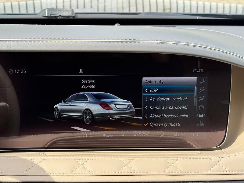 Mercedes-Benz Třídy S S560-4M-DESIGNO-LCD-R20-ČR - fotka 34 z 39