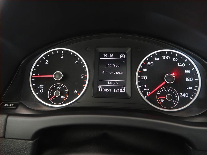 Volkswagen Tiguan (2016) Comfortline 2.0 TDI, ČR,1.maj - fotka 11 z 15