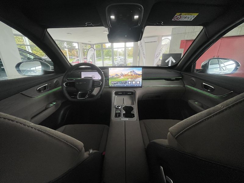 Chery Tiggo 8 PHEV (2026) 1,5T Unique FWD - fotka 18 z 55