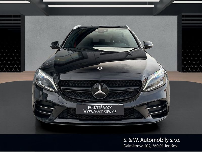 Mercedes-Benz Třídy C C 43 AMG - fotka 2 z 32