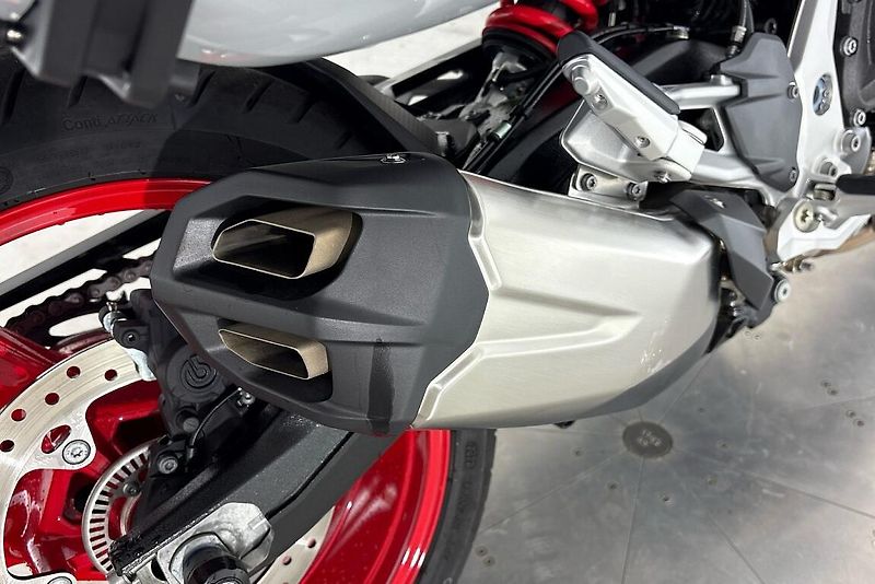 BMW MOTO F 900 XR - fotka 6 z 14