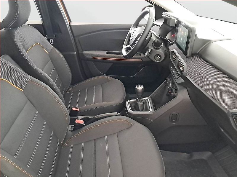 Dacia Sandero (2022) Stepway Comfort 1.0 TCe, LPG - fotka 9 z 18