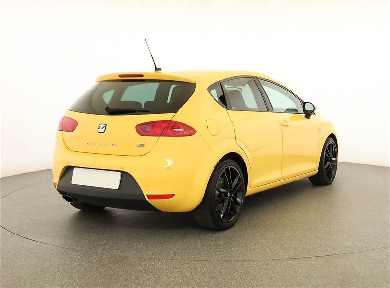 Seat Leon (2010) 2.0 TSI Cupra R, Navi, Xenony - fotka 5 z 18