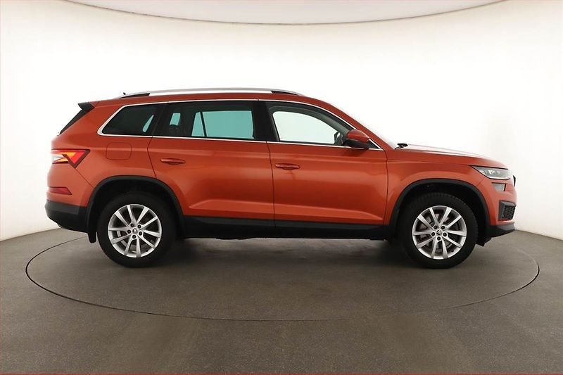 Škoda Kodiaq (2023) Style 2.0 TDI - fotka 6 z 20