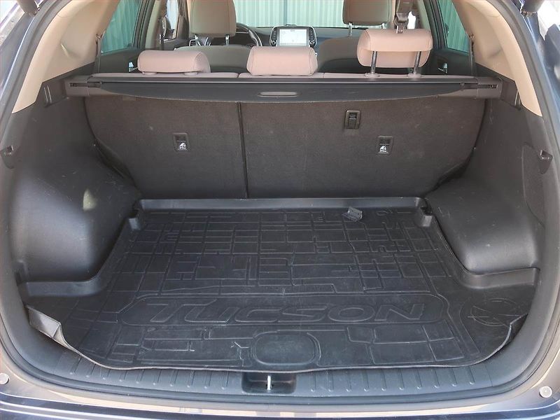 Hyundai Tucson (2019) Premium 1.6 T-GDI - fotka 12 z 17