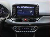 Hyundai i30 (2023) Family 1.5 DPI, Tempomat - náhled 12