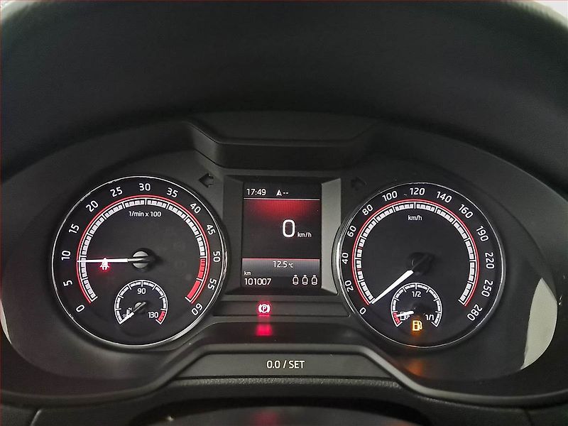 Škoda Octavia (2017) RS 2.0 TDI, Serv.kniha, Kůže - fotka 11 z 18