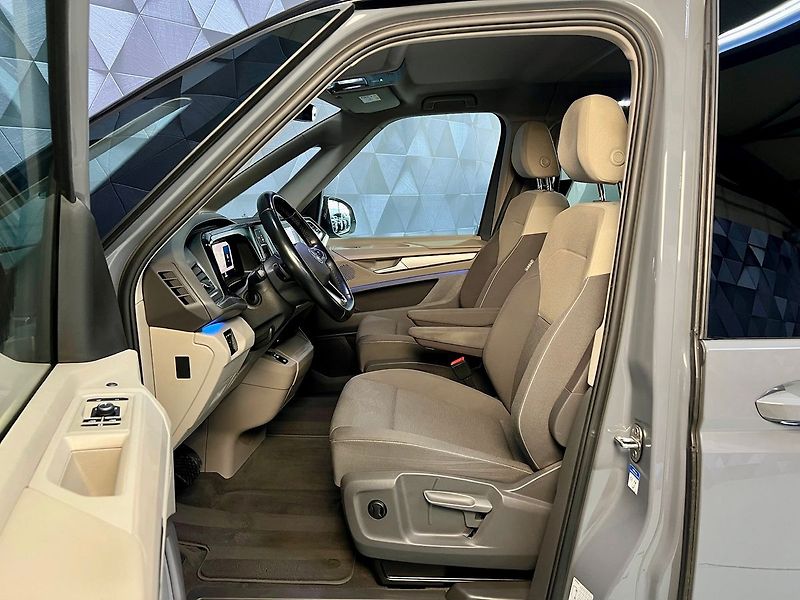 Volkswagen Multivan 2.0 TDI DSG LIFE EDITION - fotka 11 z 31