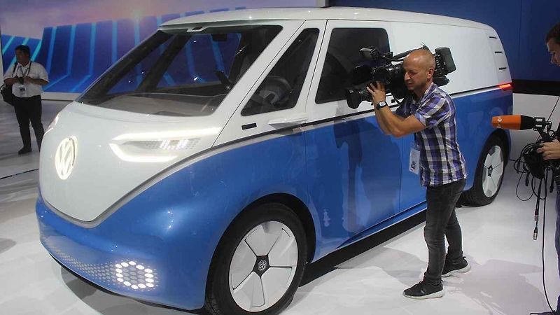 Volkswagen už naznačuje, jak by mohl vypadat příští Transporter