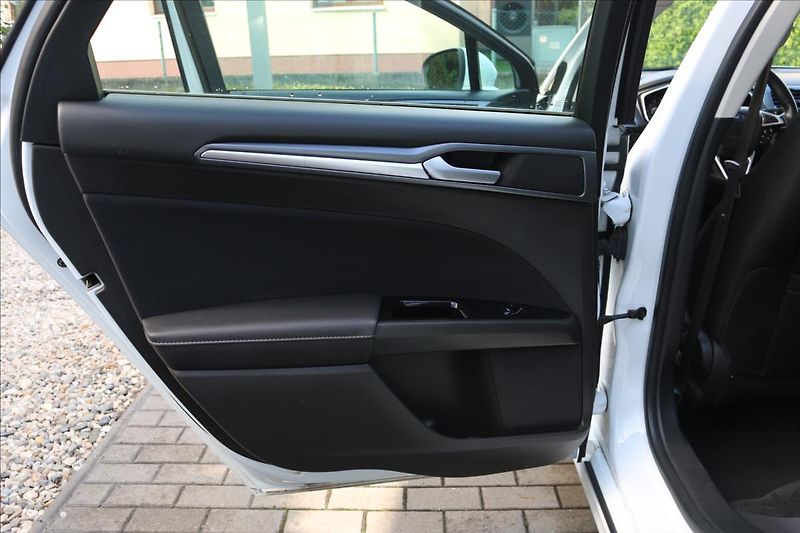 Ford Mondeo 2,0 132kw,TDi,ČR, 4x4 - fotka 42 z 50