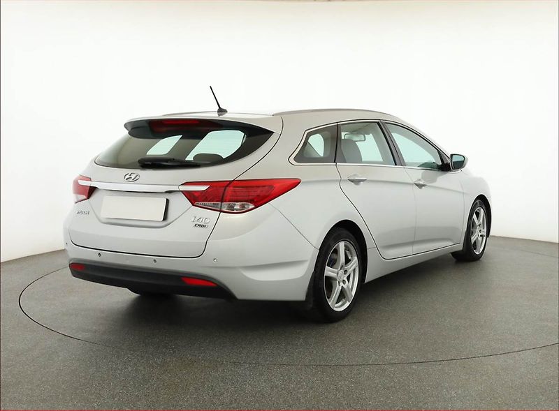 Hyundai i40 (2011) 1.7 CRDi, Serv.kniha, Tempomat - fotka 5 z 15