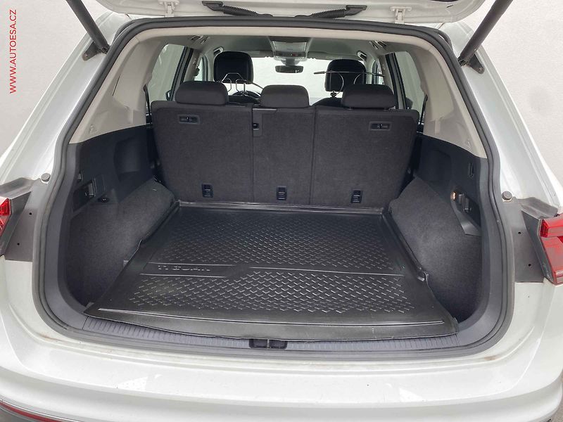 Volkswagen Tiguan Allspace (2019) 2.0 TDi 4X4, Highline, DSG - fotka 7 z 22
