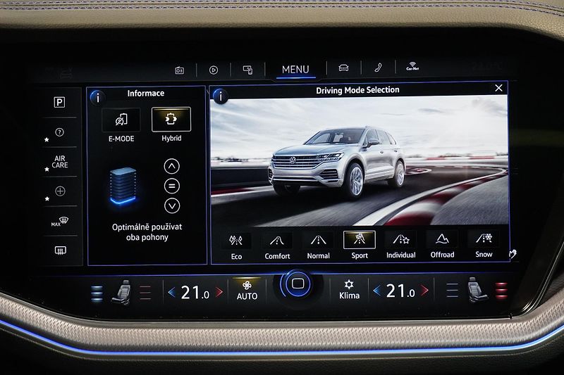 Volkswagen Touareg R ČR,DPH,1.MAJ,360,Tažné,HUD - fotka 40 z 40