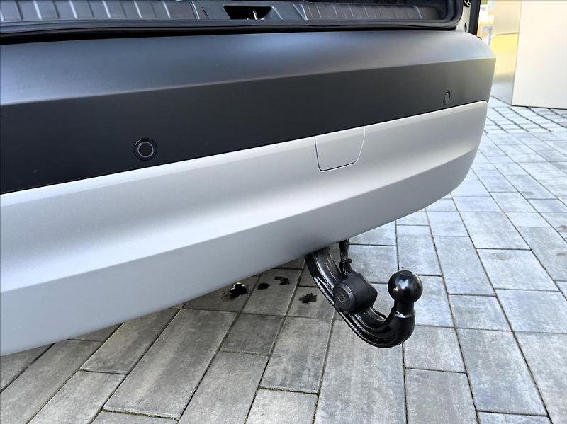 Land Rover Discovery (2026) 3,0 D250 S AWD - fotka 8 z 35