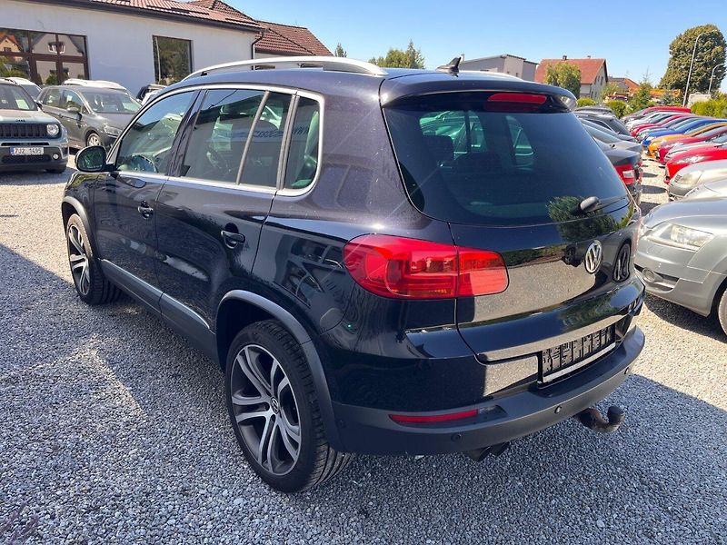 Volkswagen Tiguan (2012) 2.0 TDI DSG 4x4 Xenony - fotka 4 z 24