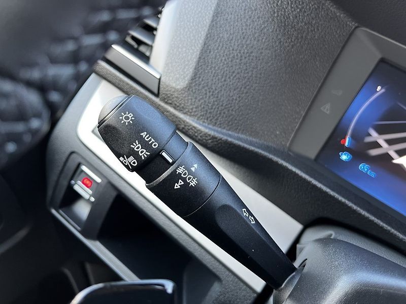 Toyota ProAce Verso 2.0D 8AT Family ODBĚR IHNED - fotka 26 z 32