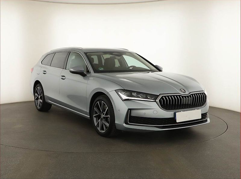 Škoda Superb (2025) 2.0 TDI - fotografie inzerátu