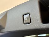 Ford Kuga (2022) Vignale 2.5 PHEV, 10/22 - náhled 16