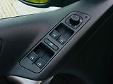 Volkswagen Tiguan 2.0TDI 4x4 MAN SERVISKA TAŽNÉ - náhled 40