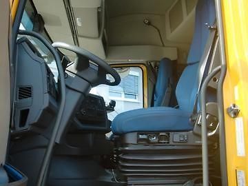 Volvo FH (2022) 460 6x2 shrnovačka EURO 6 - fotka 15 z 20