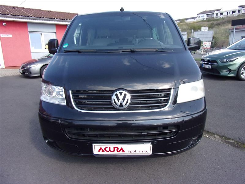 Volkswagen Multivan 2,5 TDI Comfortline 4x4 - fotka 8 z 27