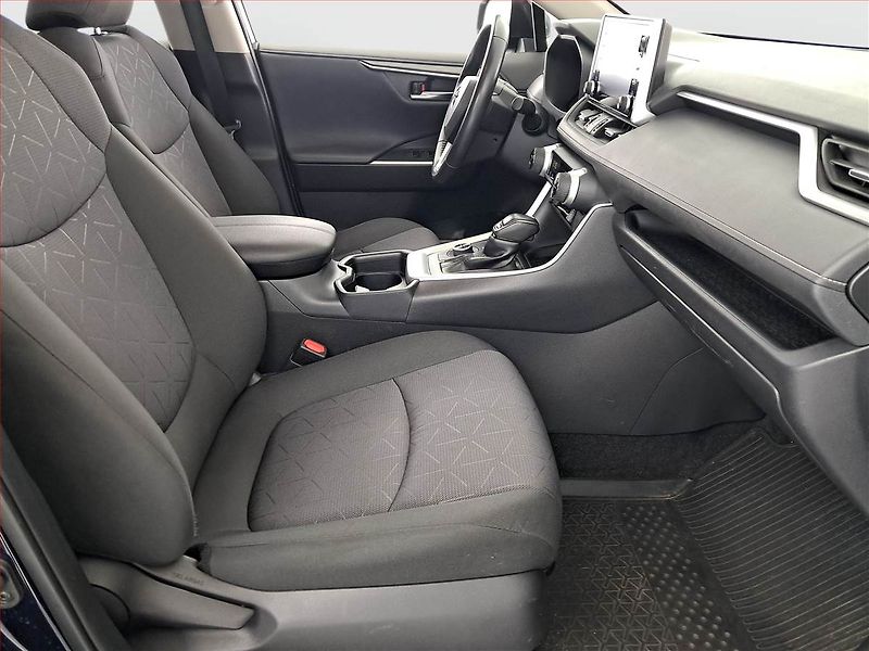Toyota RAV4 (2020) 2.5 Hybrid - fotka 9 z 19