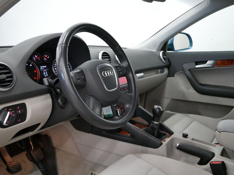 Audi A3 - fotka 14 z 25