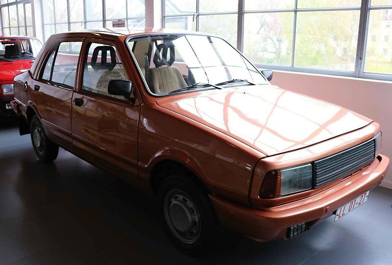 Design Wartburgů 353 byl především účelný