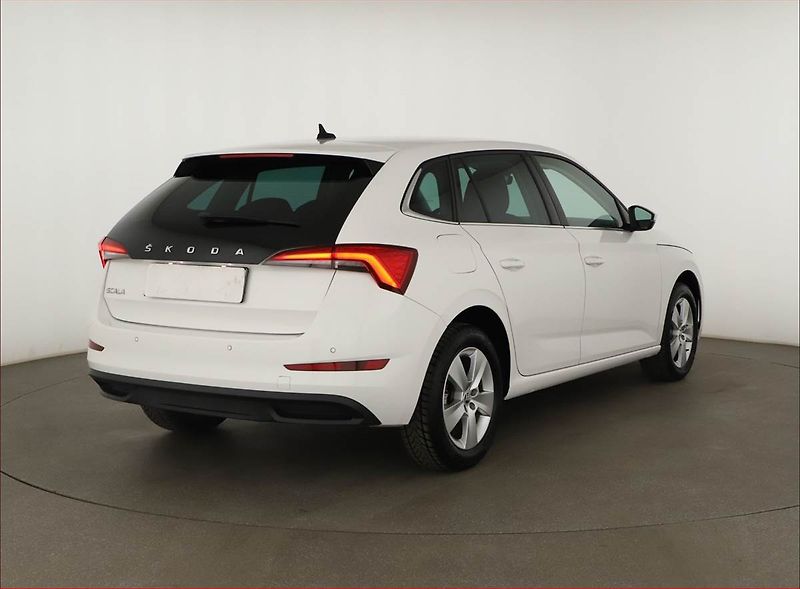 Škoda Scala (2021) Style 1.0 TSI, Automat, ČR - fotka 5 z 16