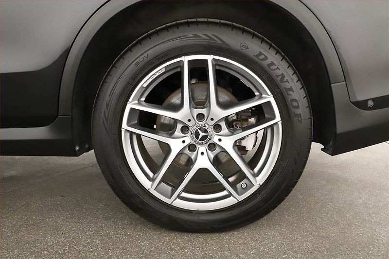 Mercedes-Benz GLC (2017) Avantgarde 250 d 4MATIC - fotka 12 z 23