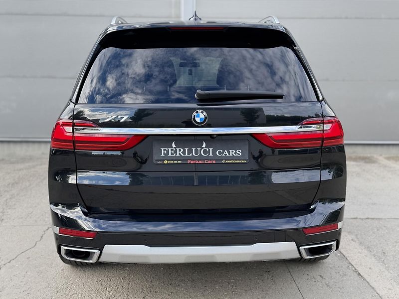 BMW X7 (2019) - fotka 8 z 25