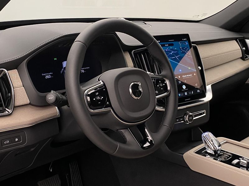Volvo XC90 (2026) T8 AWD Plug-in BRIGHT PLUS 7m - fotka 4 z 71