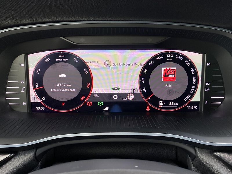 Škoda Octavia Combi 2,0 TSI 195 kW RS DSG - fotka 9 z 28