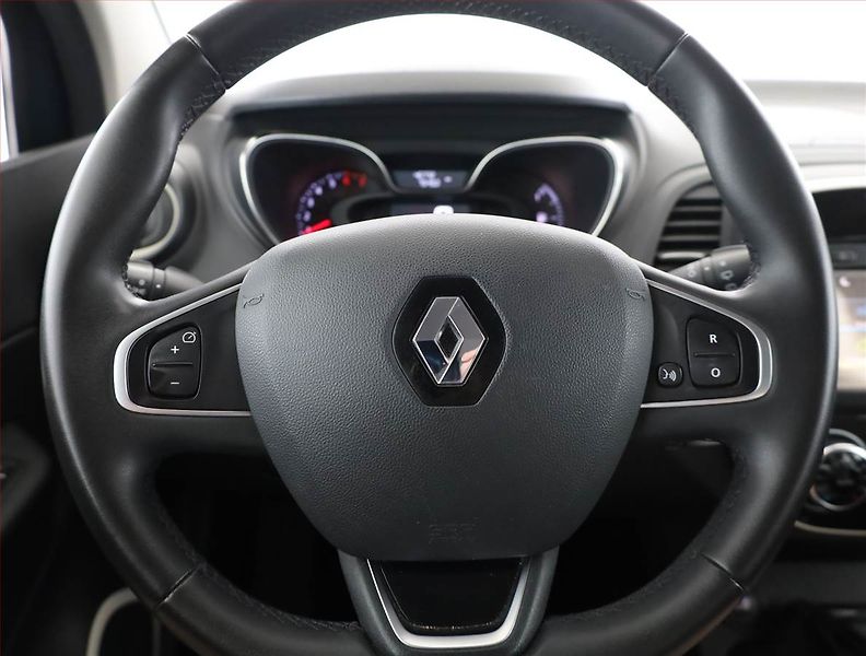Renault Captur (2018) 0.9 TCe, ČR,1.maj, Navi - fotka 8 z 15